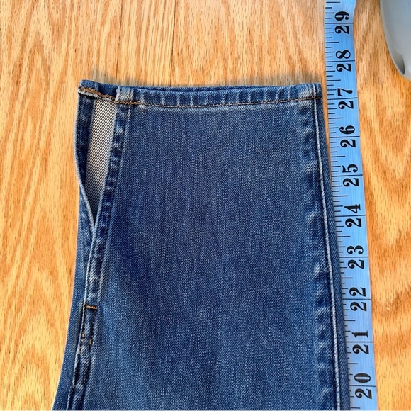 Madewell 11" High-Rise Roadtripper Supersoft Skinny Jeans: Slit-Hem Edition 29 - Picture 14 of 14